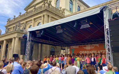 Fantastischer Auftritt der Young Voices bei der Fête de la Musique