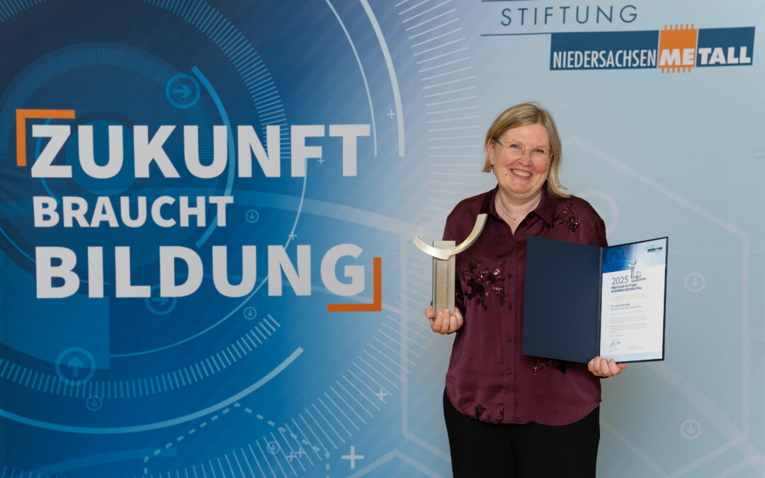 Niedersachsen Metall verleiht Preis an Dr. Lea Lensment